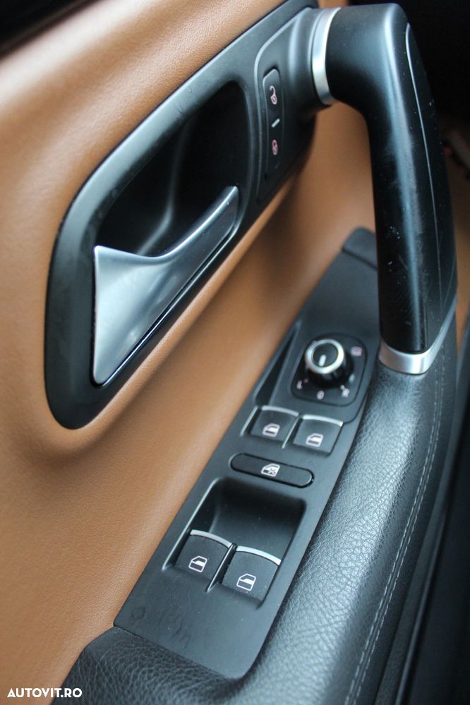 Volkswagen Passat CC 2.0 TDI BlueMotion Technology DSG - 12
