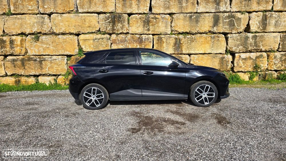 MG MG4 64 kWh Luxury - 4