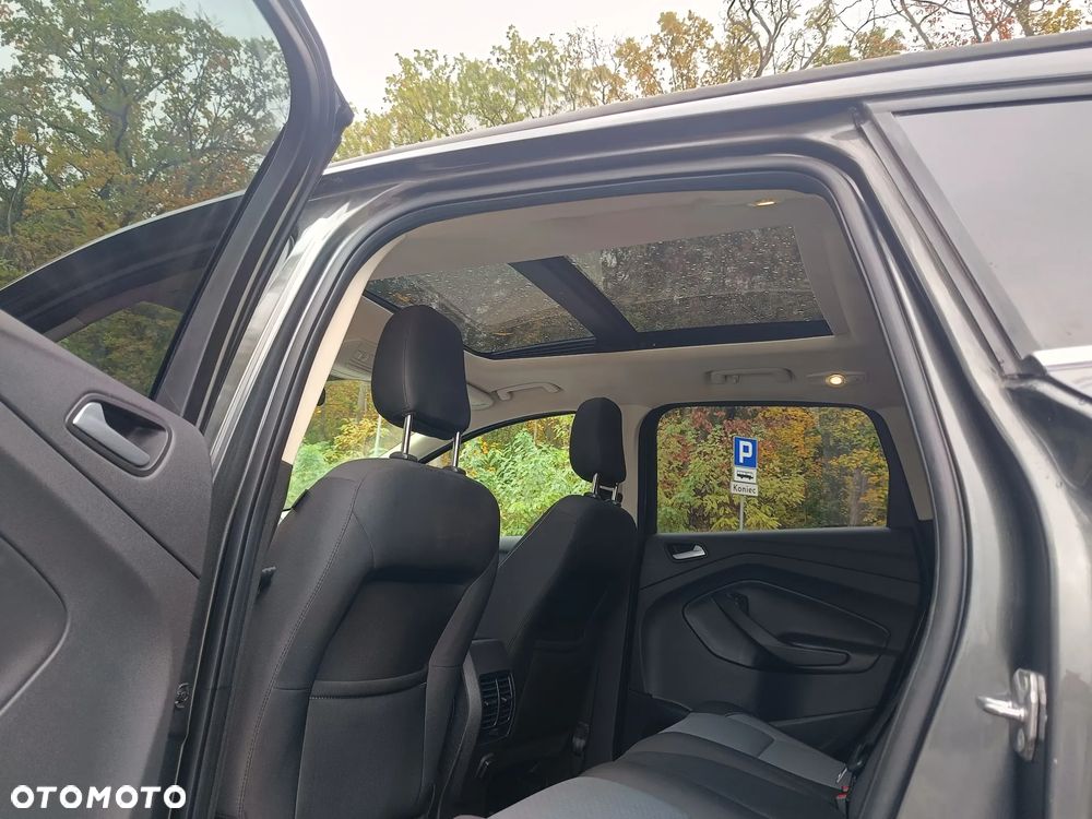 Ford Kuga - 23