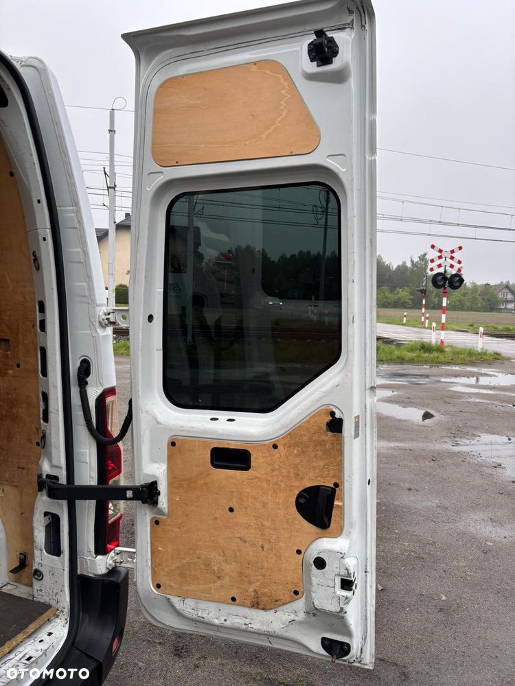 Renault Master - 11