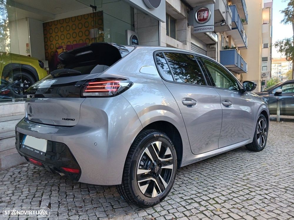 Peugeot 208 1.2 Hybrid Allure e-DCS6 - 8