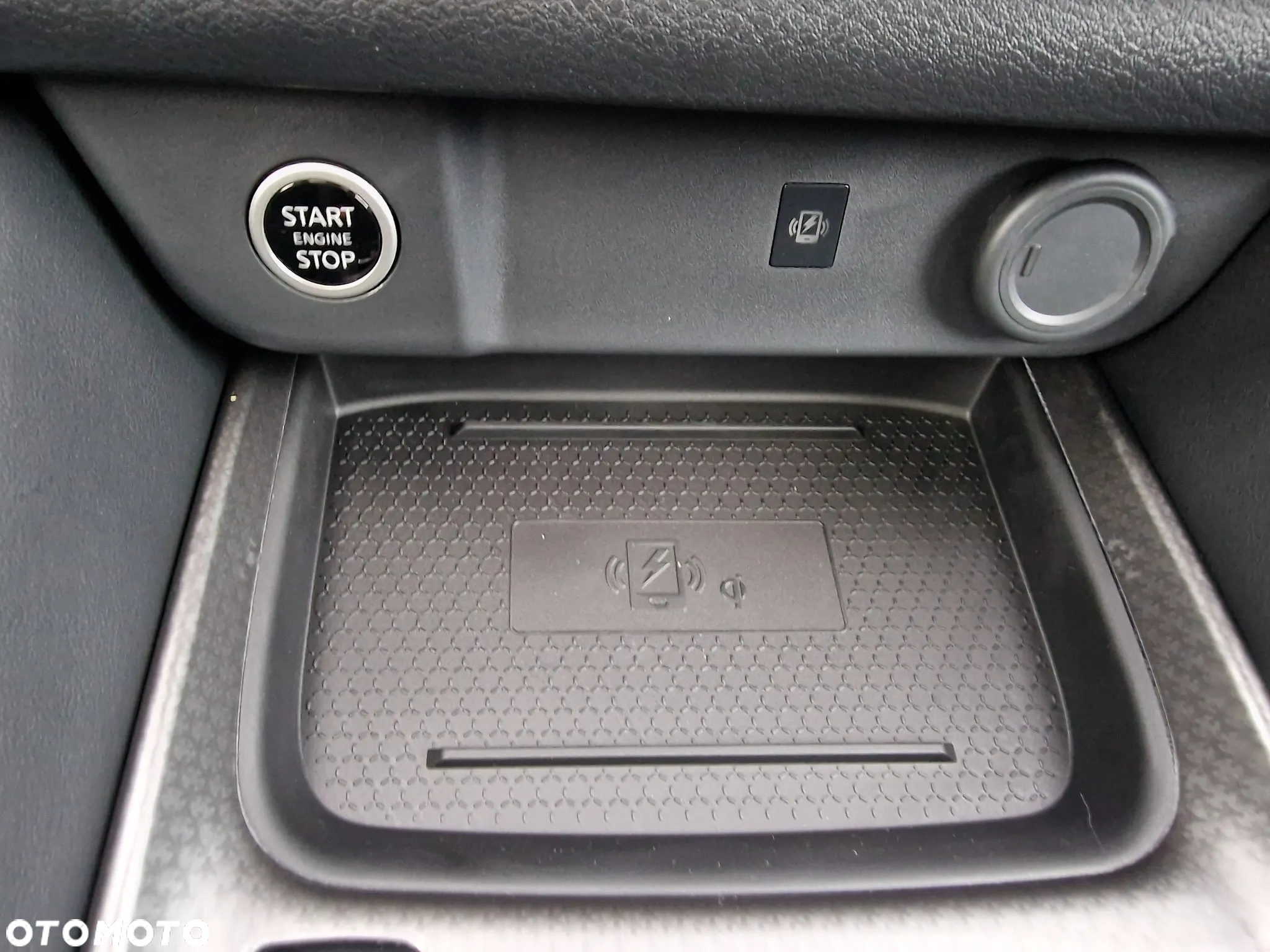 Nissan Qashqai 1.3 DIG-T mHEV N-Connecta Xtronic - 14