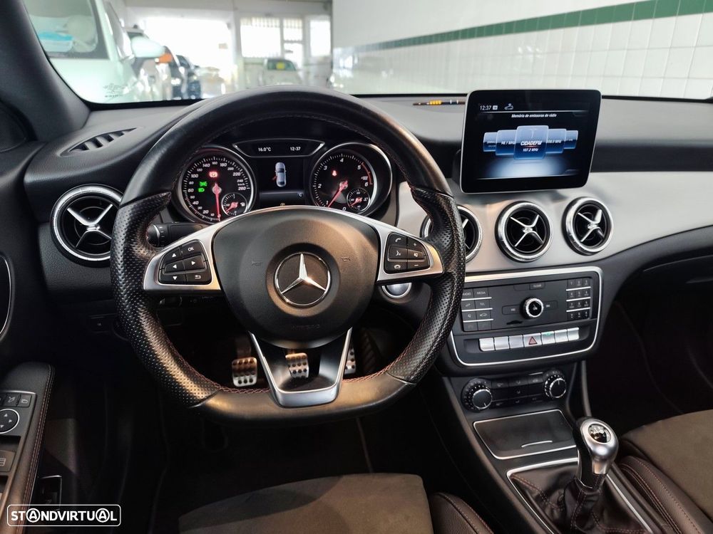 Mercedes-Benz CLA 180 d AMG Line - 13