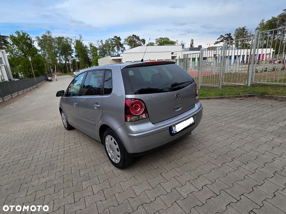 Volkswagen Polo - 11