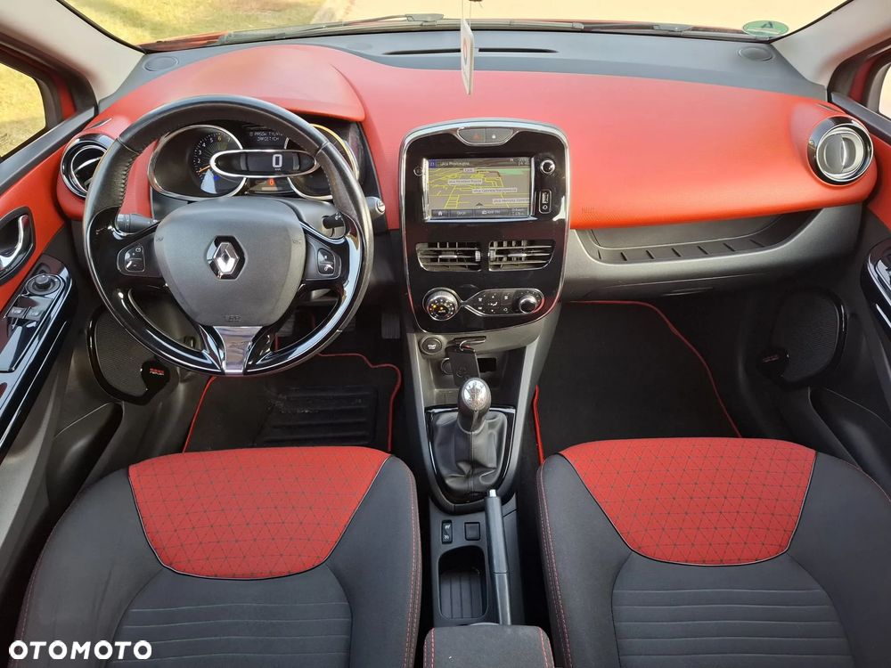 Renault Clio - 16