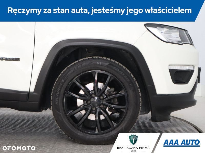 Jeep Compass - 17