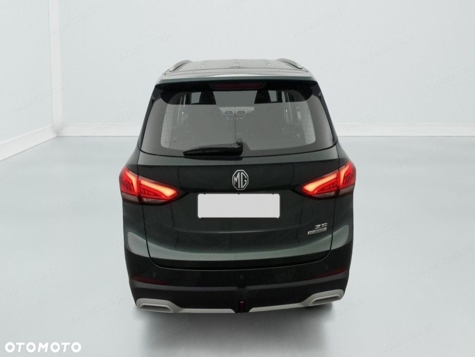 MG ZS Hybrid+ - 8