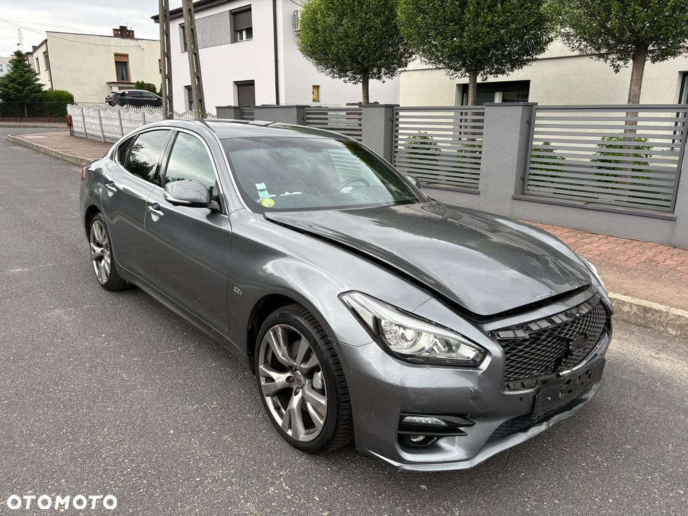 Infiniti Q70 2.2d Premium Executive - 4