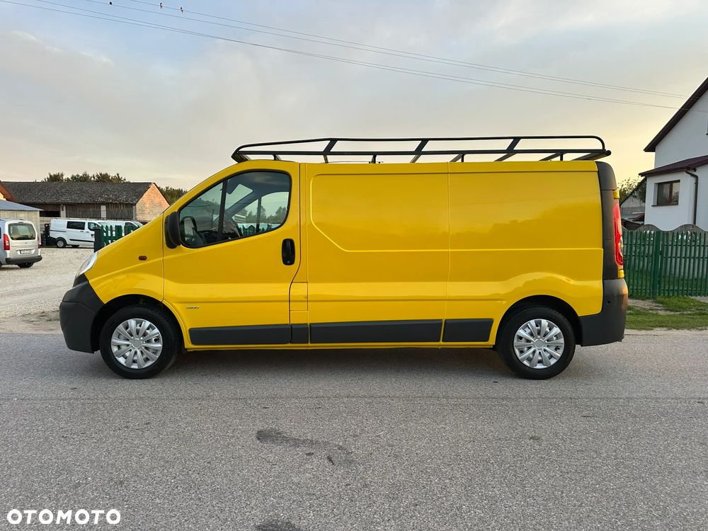 Opel Vivaro - 2