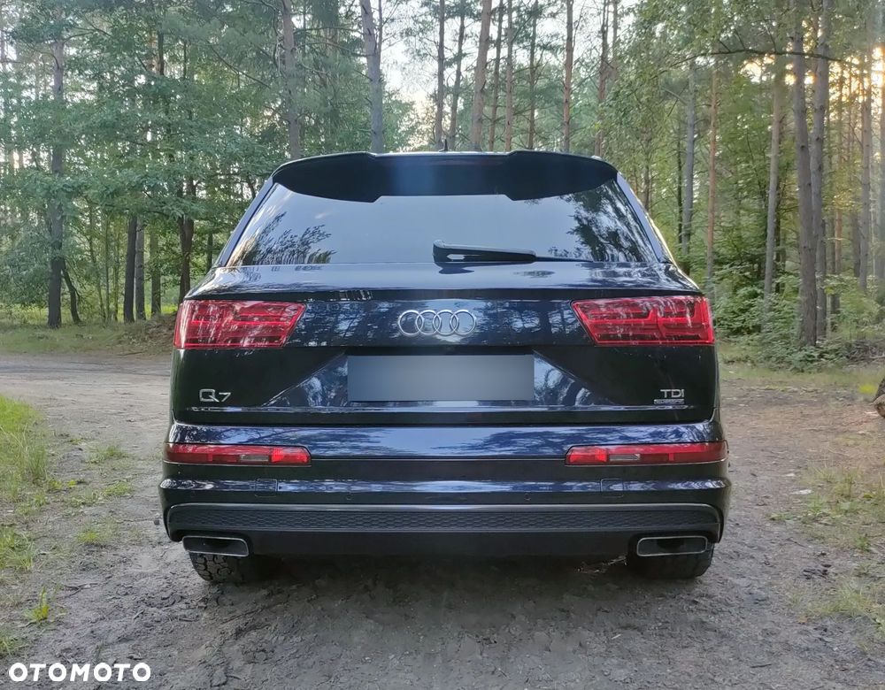 Audi Q7 - 4