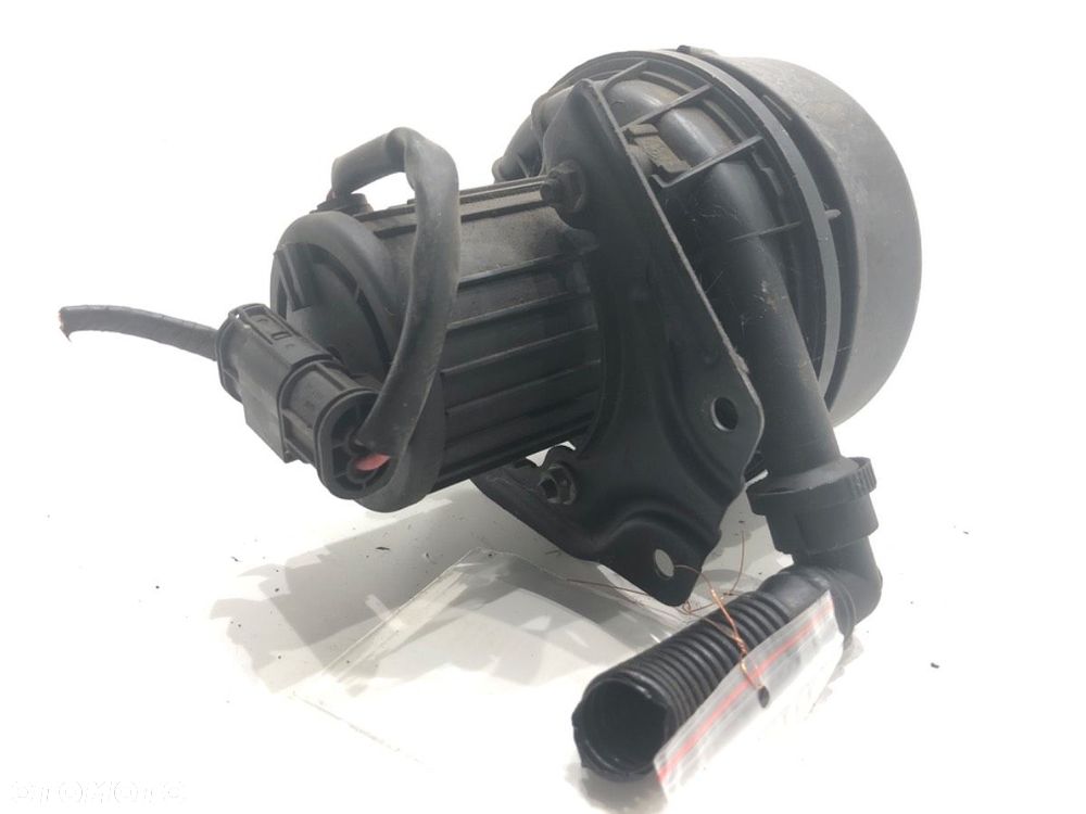 POMPA POWIETRZA WTÓRNEGO  BMW 3 Compact (E46) 2001 - 2005 316 ti 85 kW [115 KM] benzyna 2002 - 2005 - 4