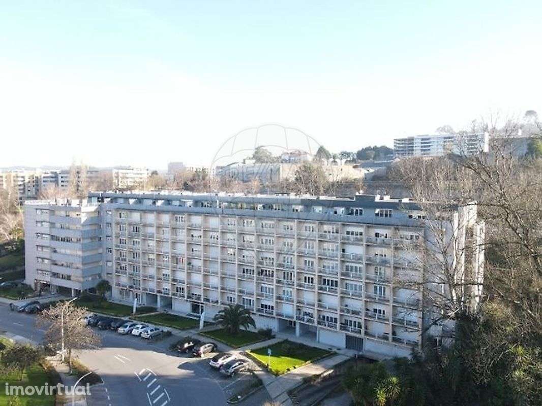 Apartamento T2 para arrendamento - Grande imagem: 2/17