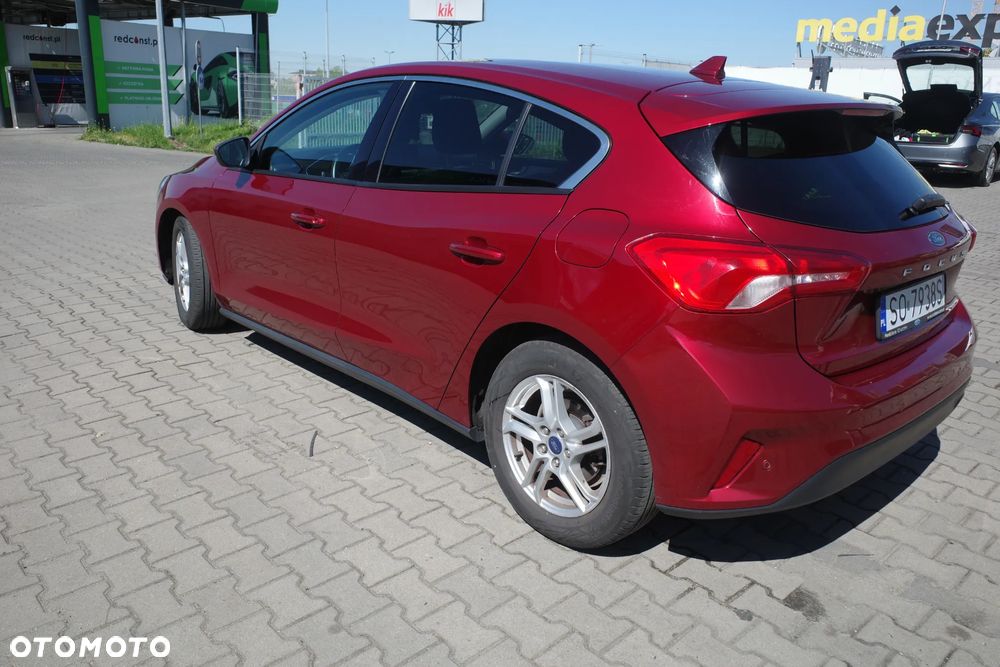 Ford Focus 1.0 EcoBoost Trend Edition Business - 17