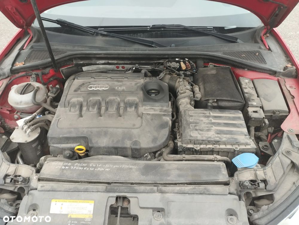 Audi A3 Sportback 1.6 TDI Ambiente - 8