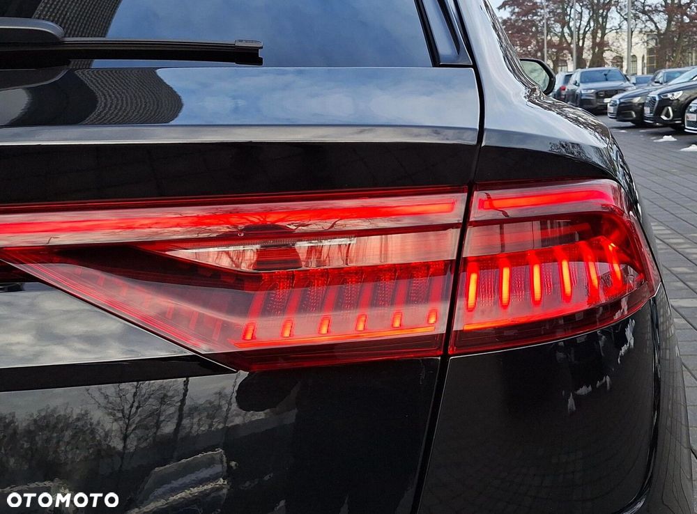 Audi Q8 - 33