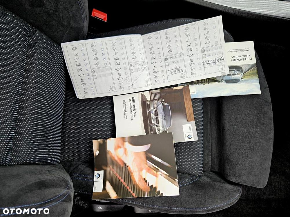 BMW Seria 3 320i Edition Lifestyle - 25