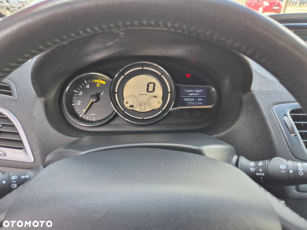 Renault Megane ENERGY dCi 110 Start & Stop LIMITED - 34