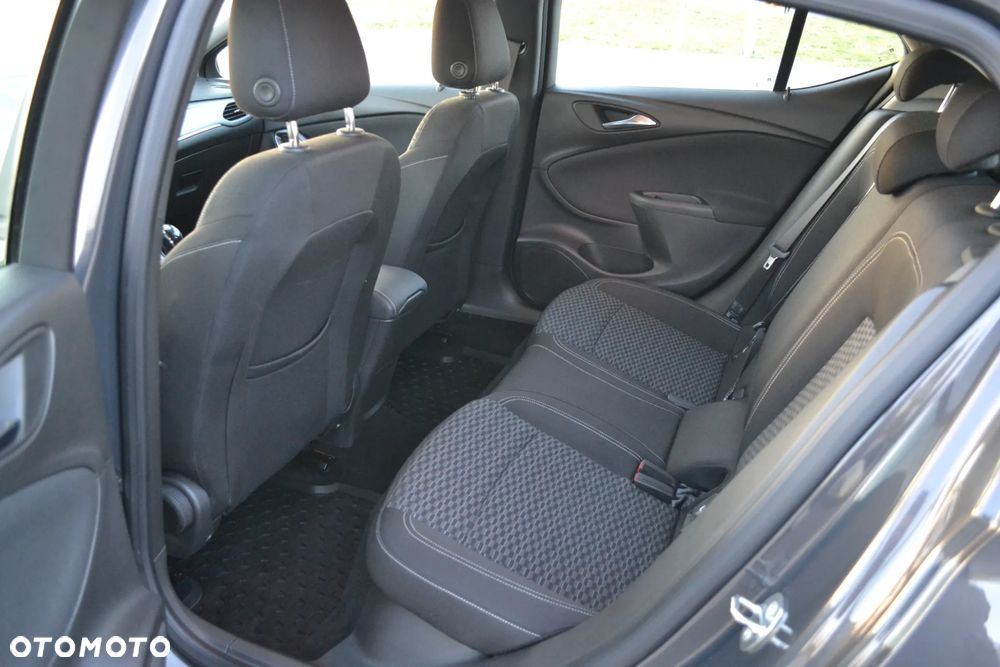 Opel Astra - 30