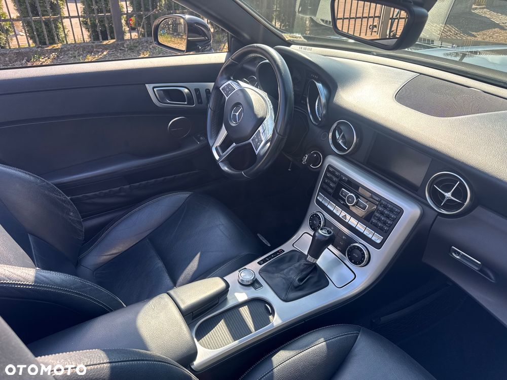 Mercedes-Benz SLK 350 7G-TRONIC Sport - 26