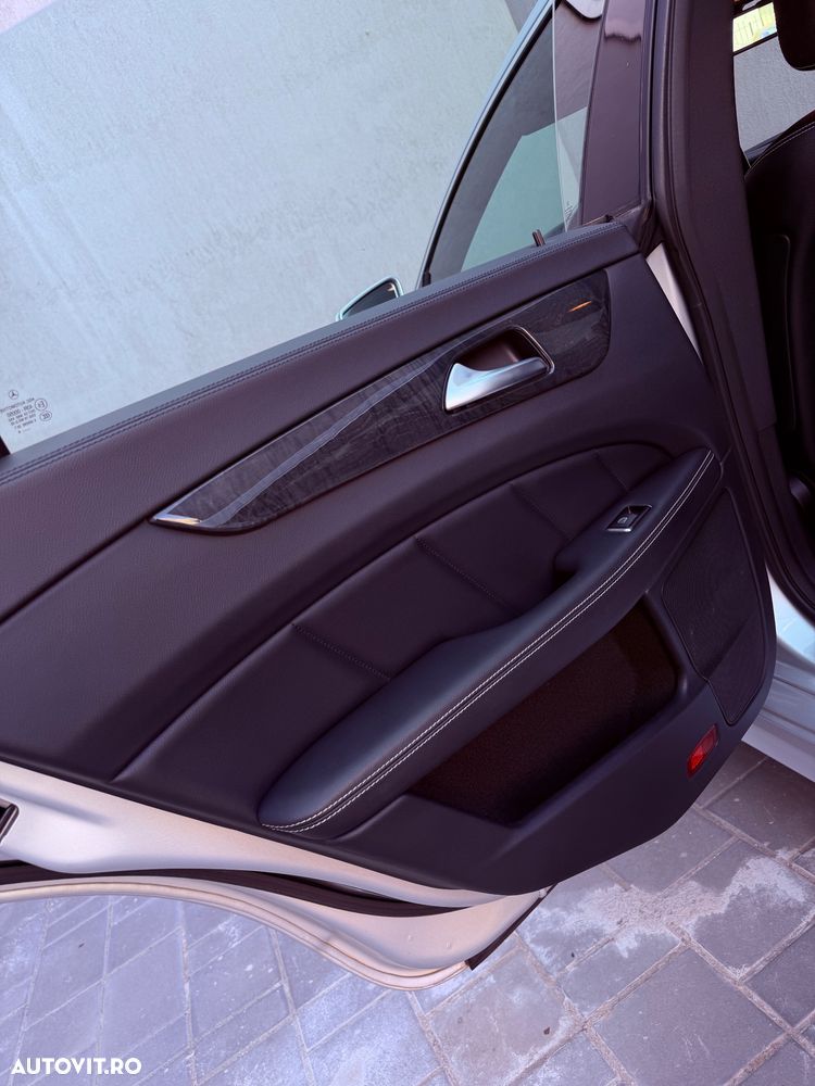 Mercedes-Benz CLS - 19