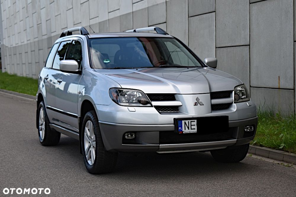 Mitsubishi Outlander 2.4 4WD Automatik Intense - 14