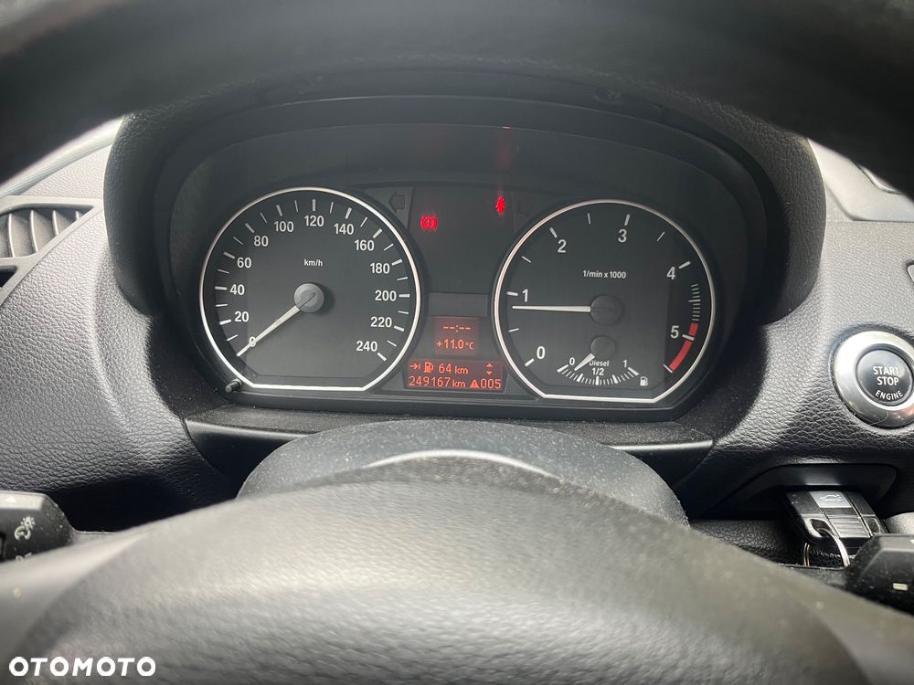 BMW Seria 1 118d - 11