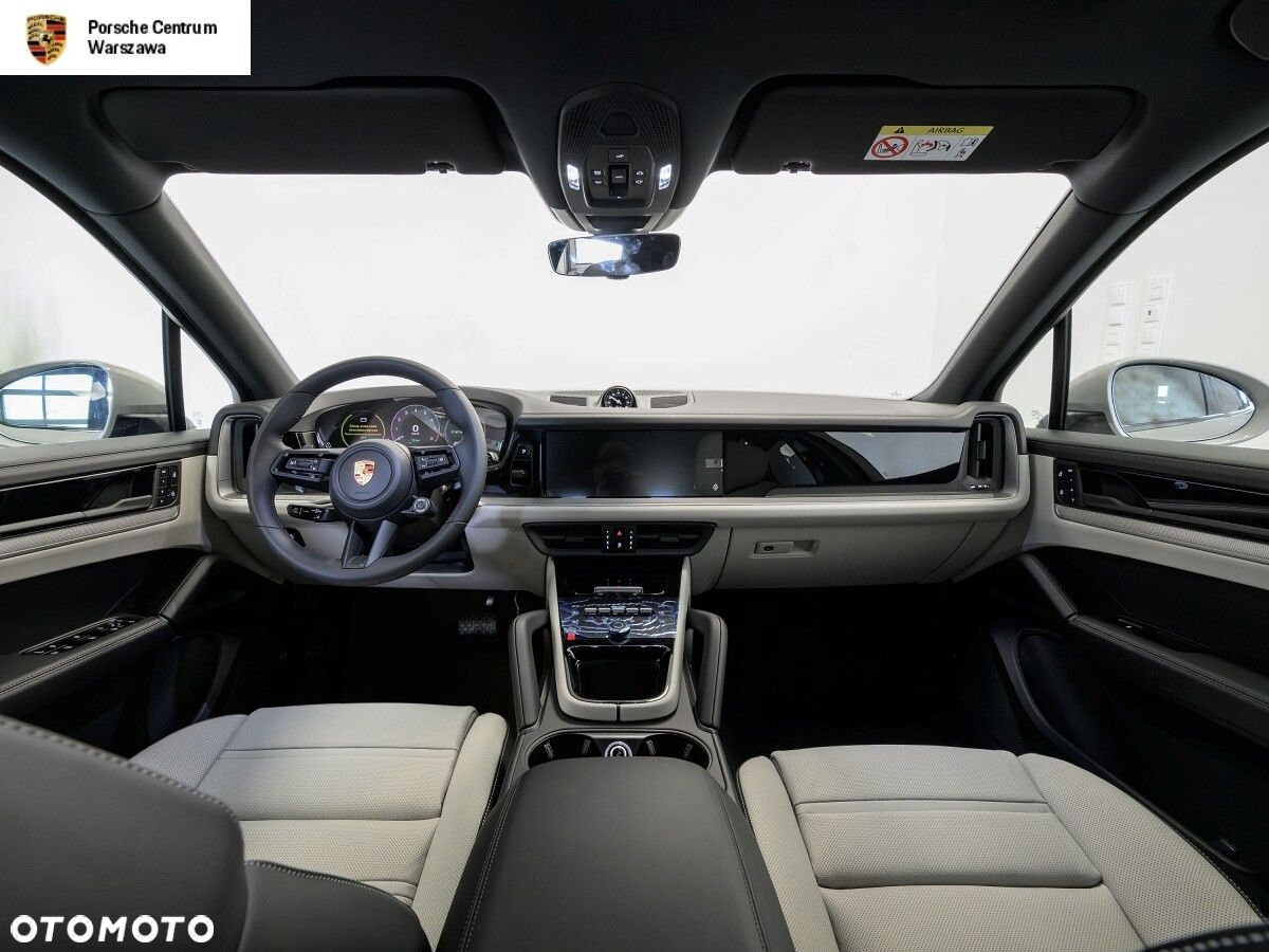 Porsche Cayenne - 10