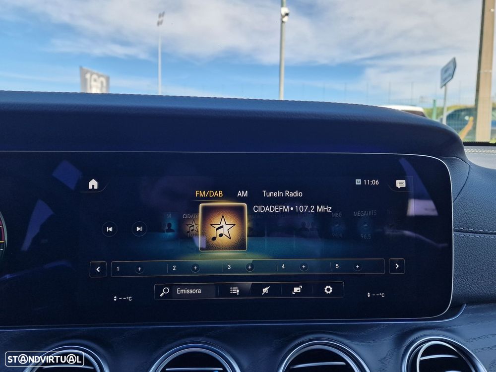 Mercedes-Benz E 300 de AMG Line - 38