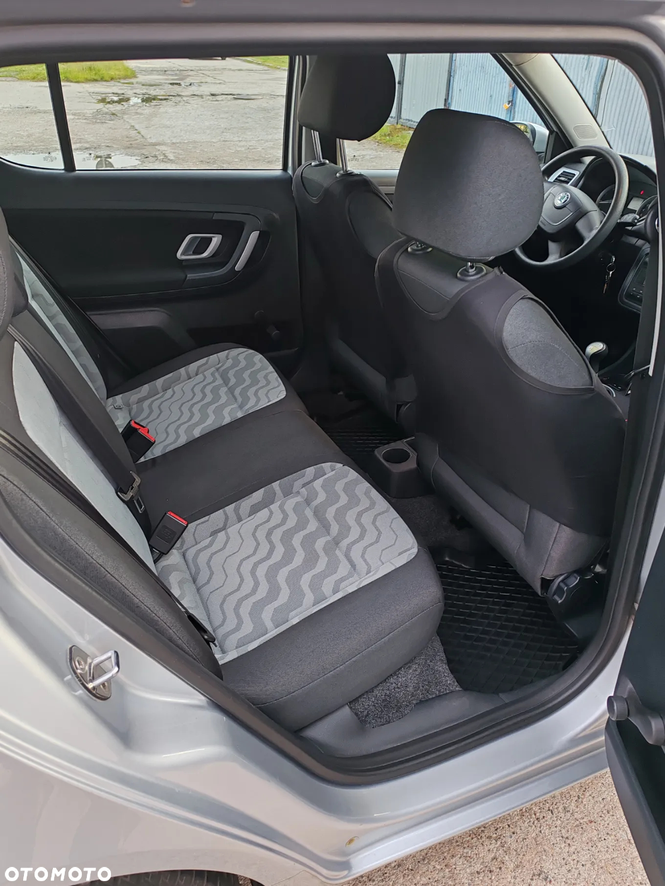Skoda Fabia 1.6 16V Comfort - 13