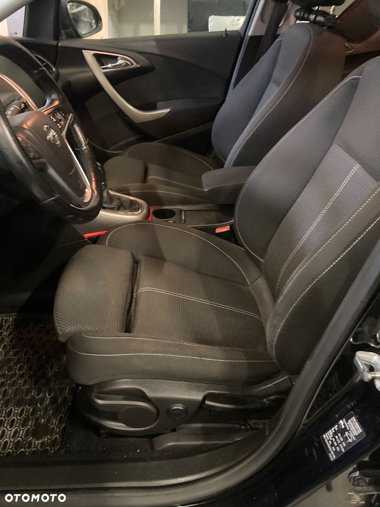 Opel Astra IV 1.4 T Sport - 17