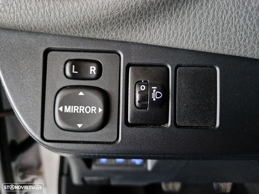Toyota Yaris 1.0 VVT-i Comfort - 30