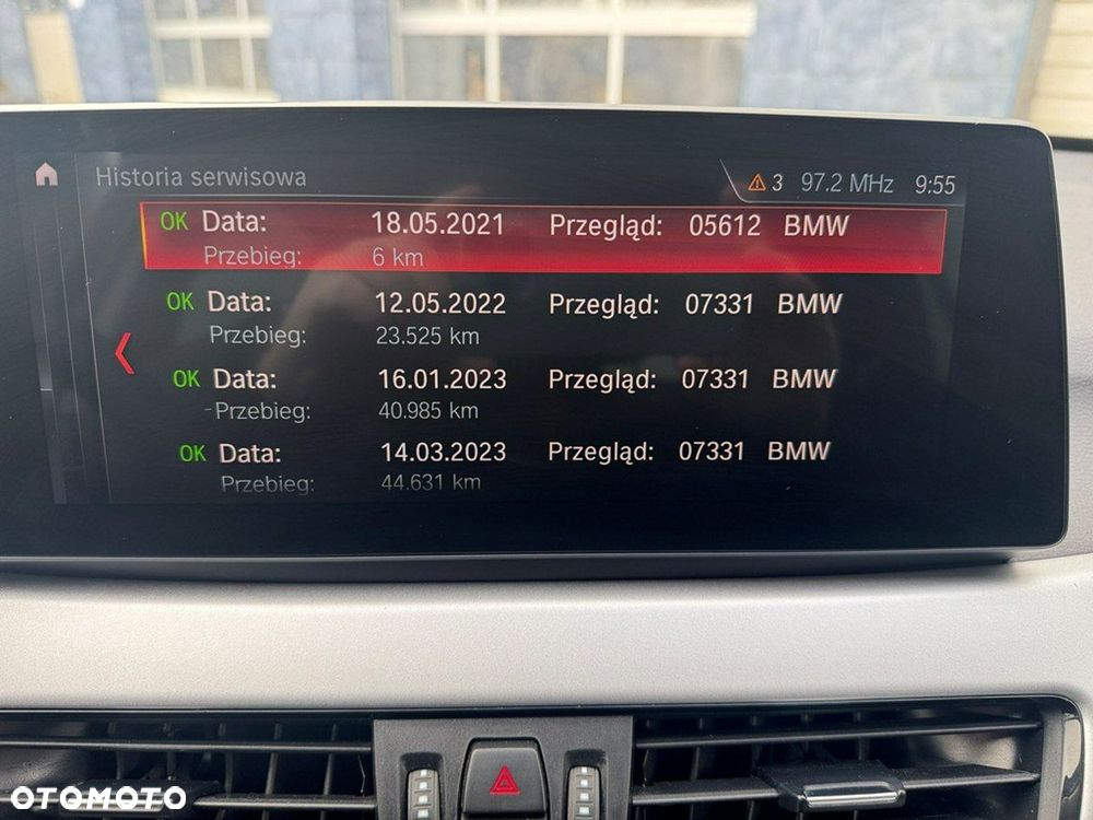 BMW X1 - 10