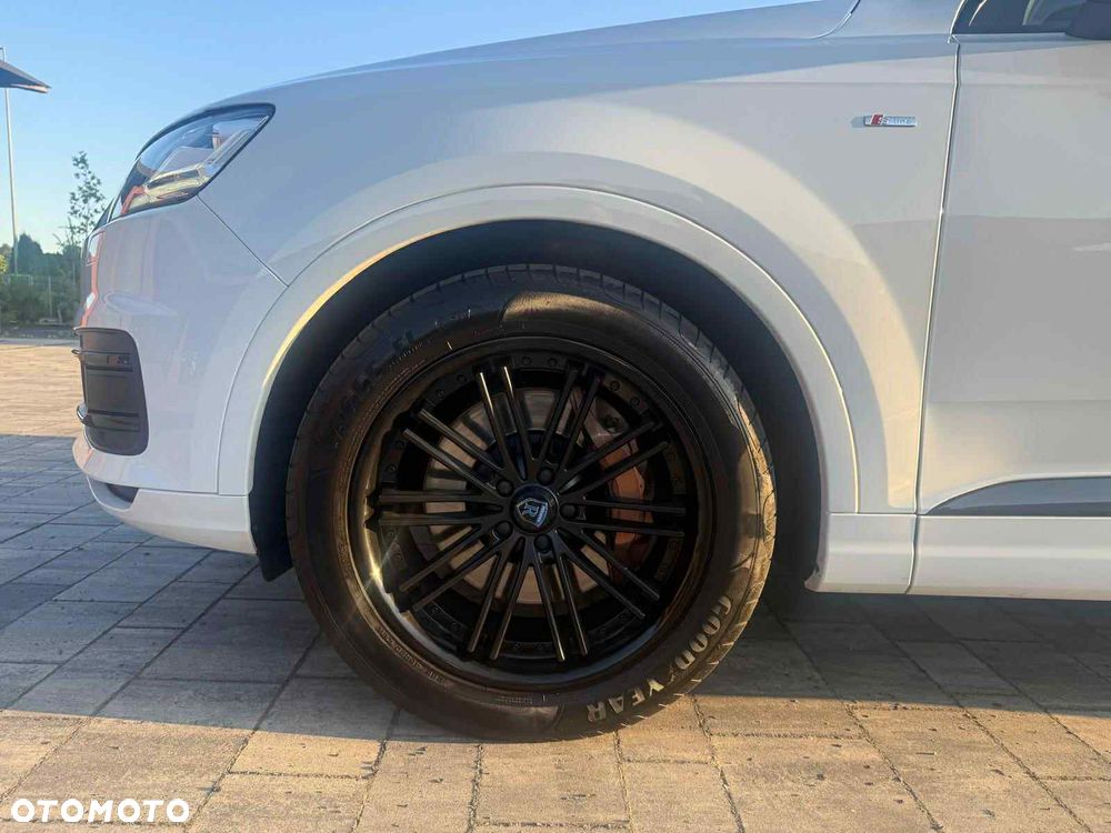 Audi Q7 - 4