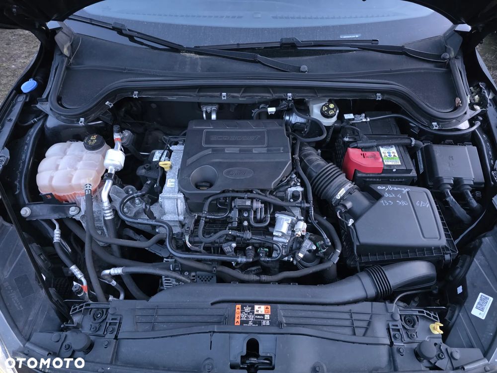 Ford Focus 1.0 EcoBoost Hybrid ACTIVE X - 11