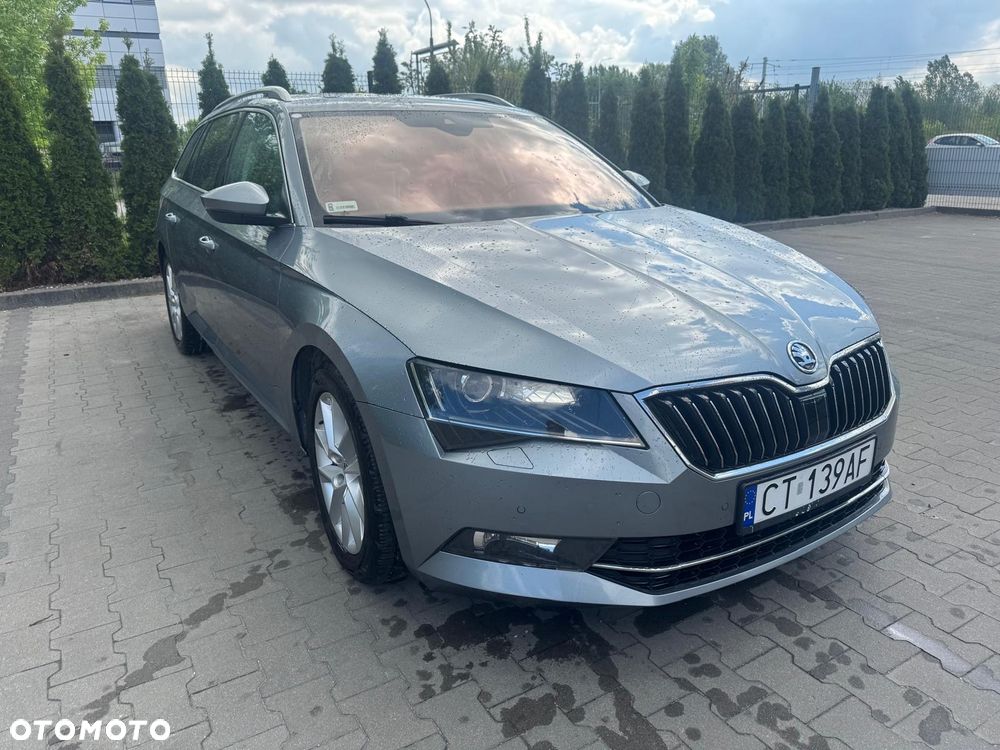 Skoda Superb 2.0 TDI Style DSG - 5