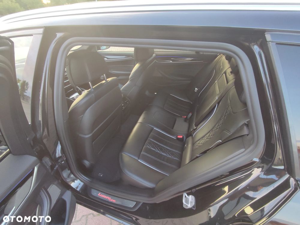 BMW Seria 5 - 12
