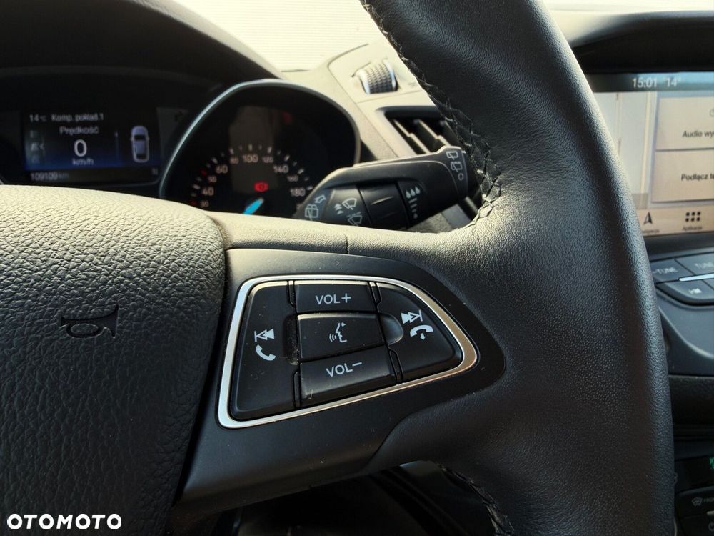 Ford Kuga - 16