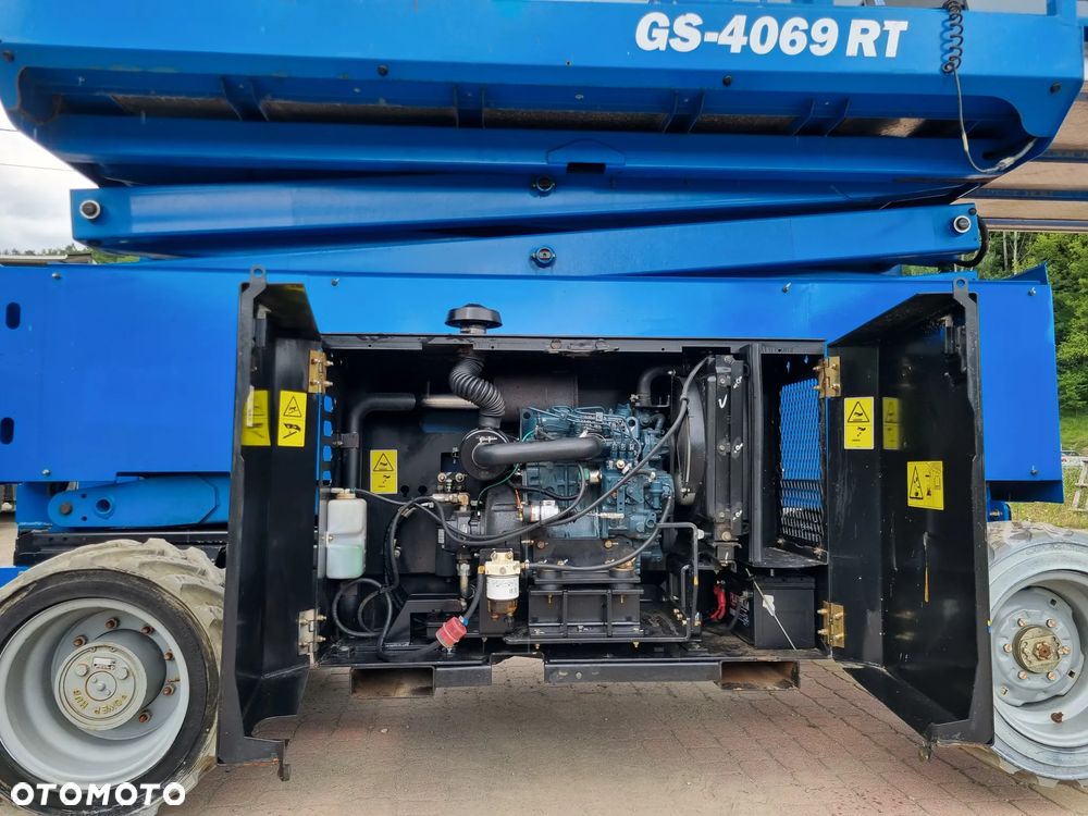 Genie Zwyżka GS-4069RT Podnośnik Nożycowy 14,5 metra jak Nowa 2017r z Norwegii 738mtg 4x4 silnik Kubota - 14
