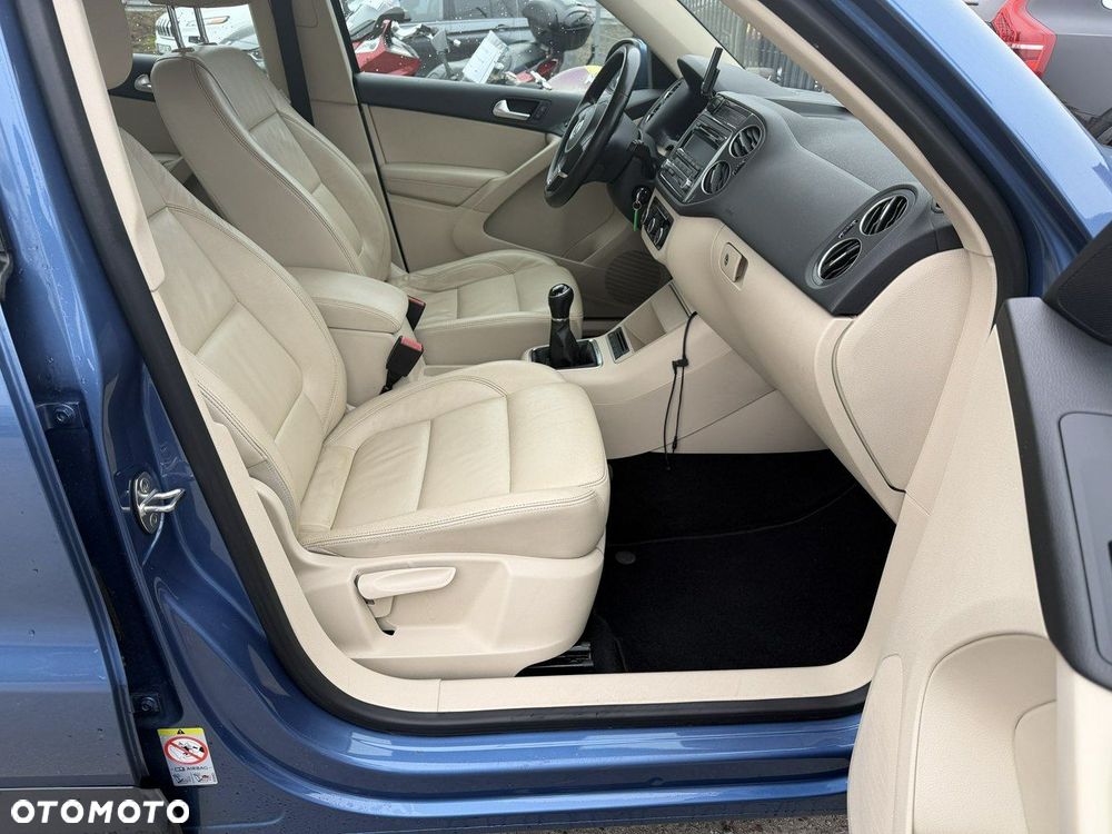 Volkswagen Tiguan - 6