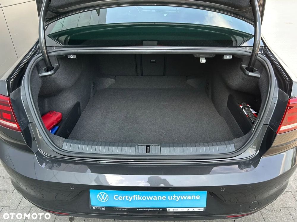 Volkswagen Passat 1.5 TSI EVO Business DSG - 11