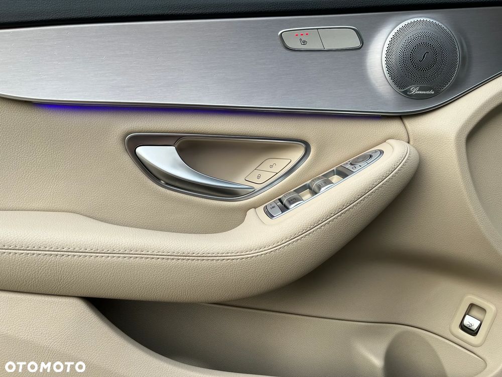 Mercedes-Benz Klasa C 200 4MATIC 9G-TRONIC - 22
