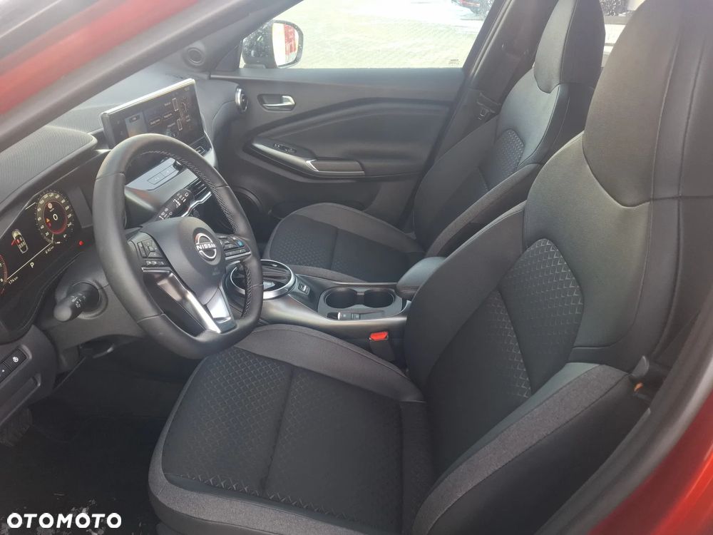 Nissan Juke 1.0 DIG-T N-Connecta DCT - 4