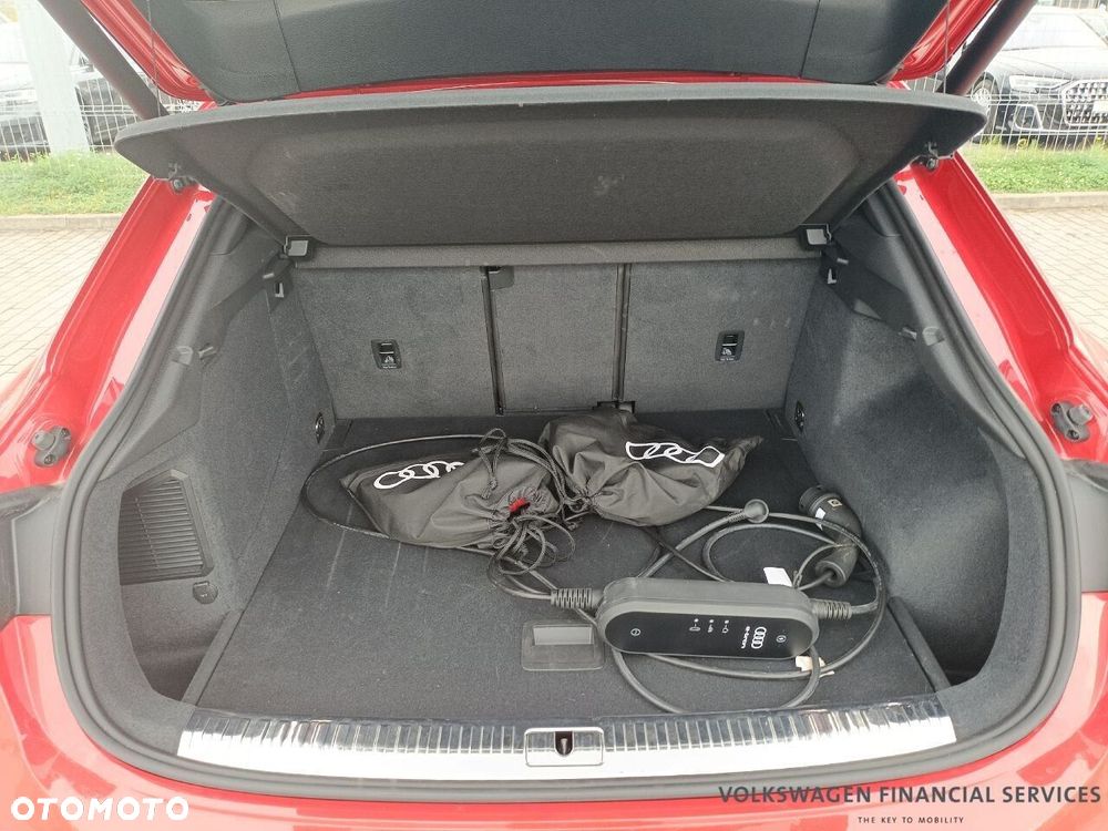 Audi Q3 Sportback - 9
