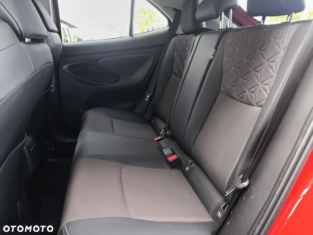 Toyota Yaris Cross - 14