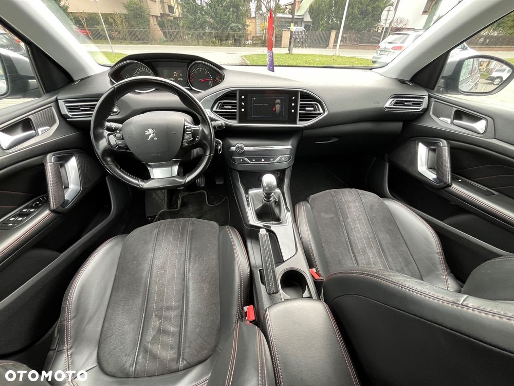 Peugeot 308 BlueHDi 130 Stop & Start Allure - 19