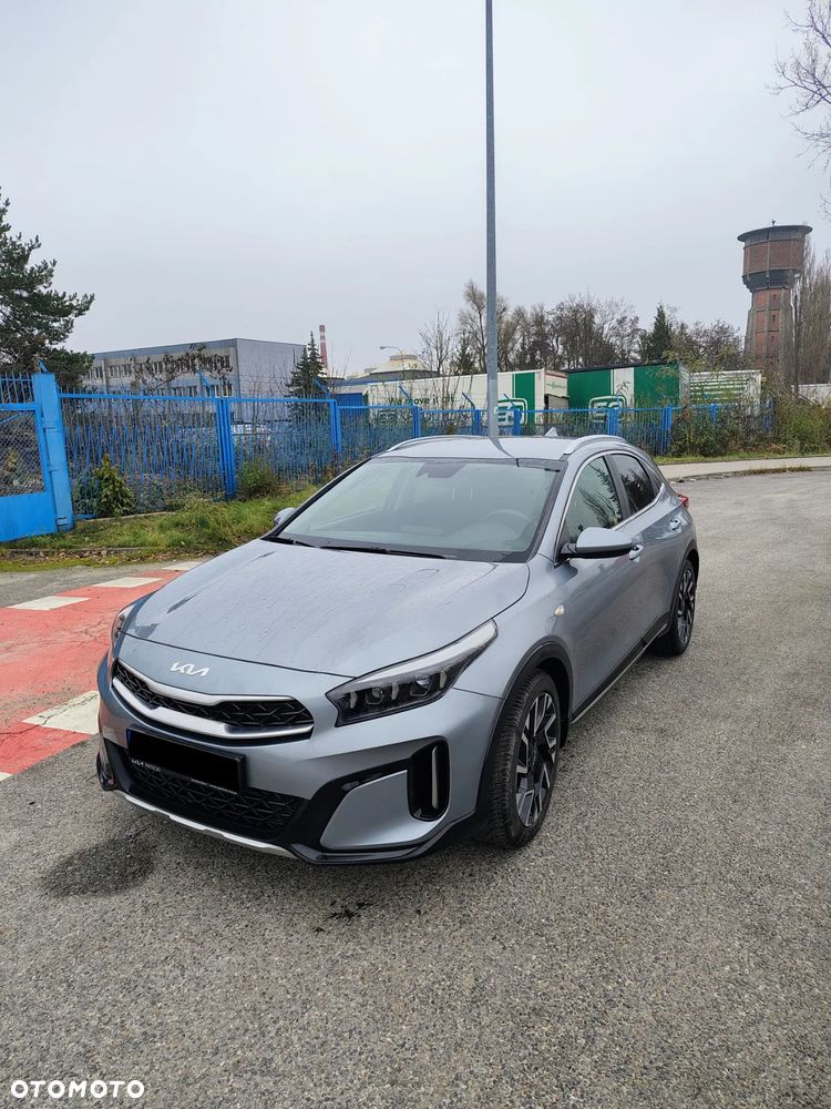 Kia XCeed 1.5 T-GDI M - 2