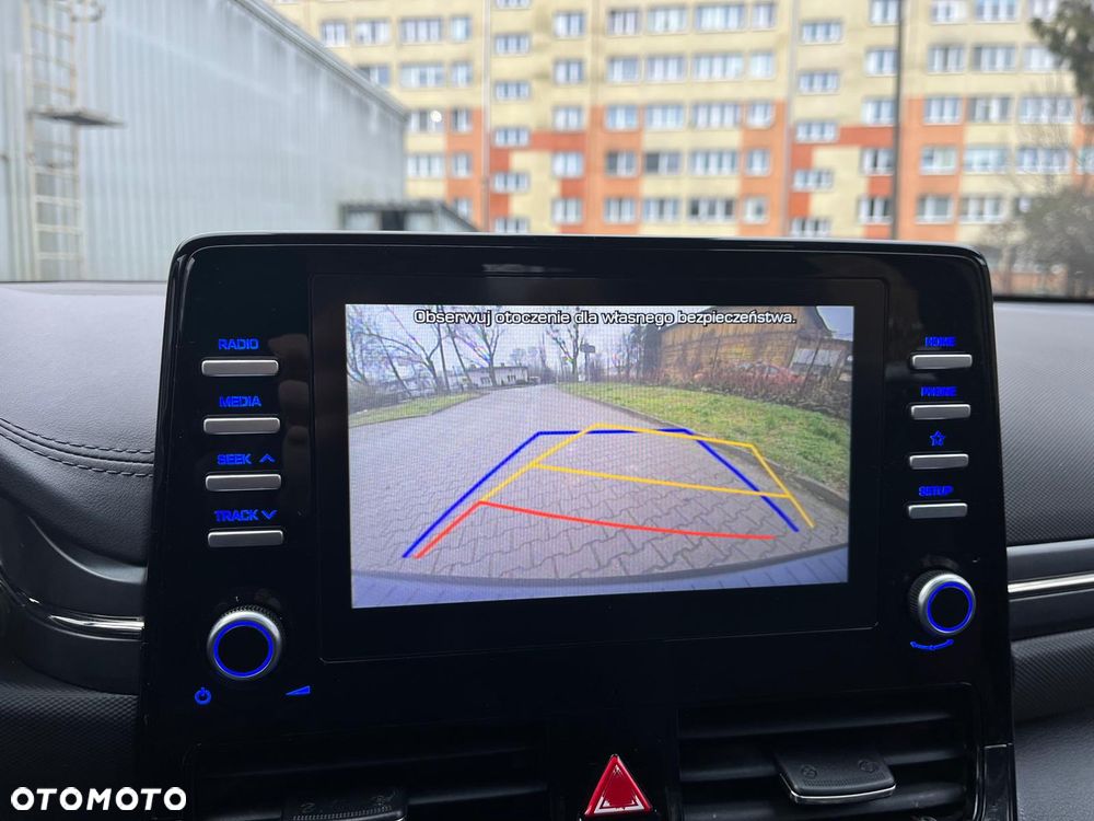 Hyundai IONIQ Hybrid Business - 26