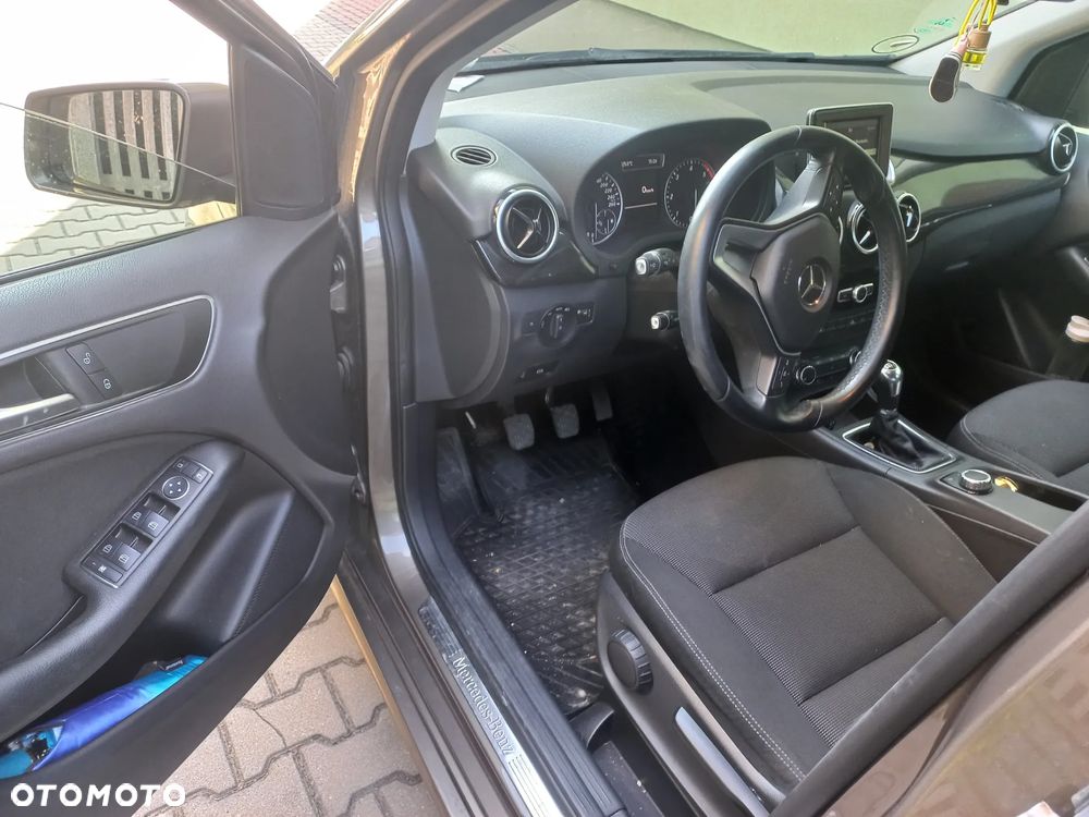 Mercedes-Benz Klasa B 180 (CDI) d BlueEff Edition Style - 22