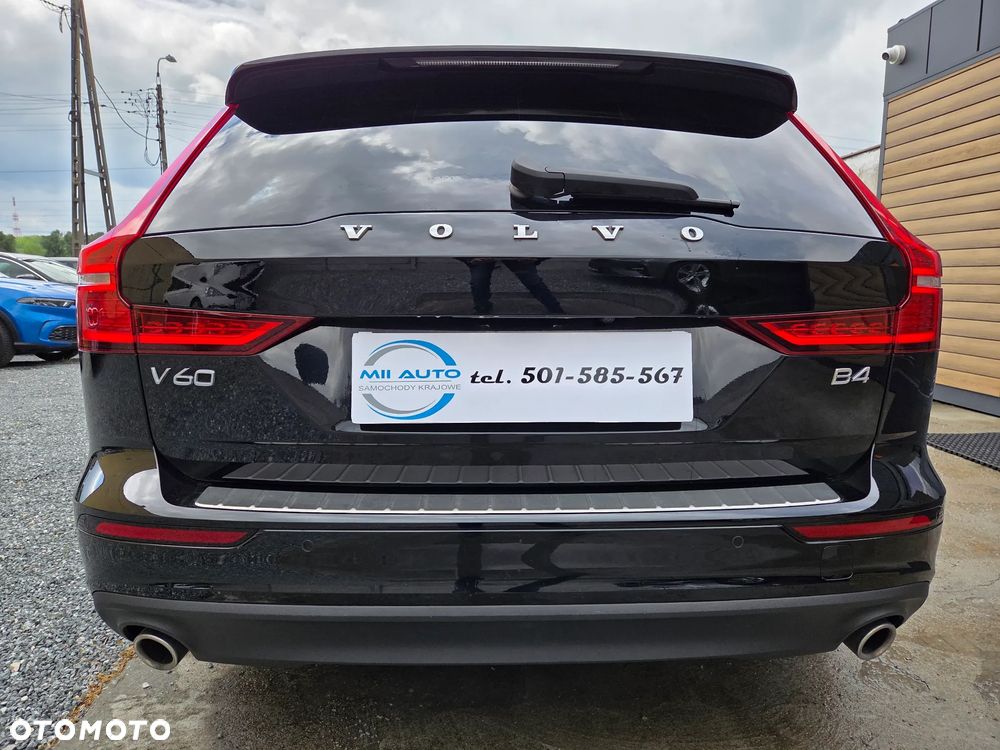 Volvo V60 B4 D Momentum Pro - 8