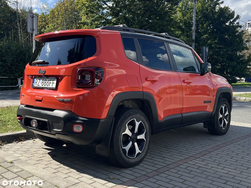 Jeep Renegade 1.3 GSE T4 Turbo Upland 4x4 S&S - 8
